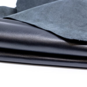 Glattleder Haut schwarz dicke 0,5mm bis 0,7mm